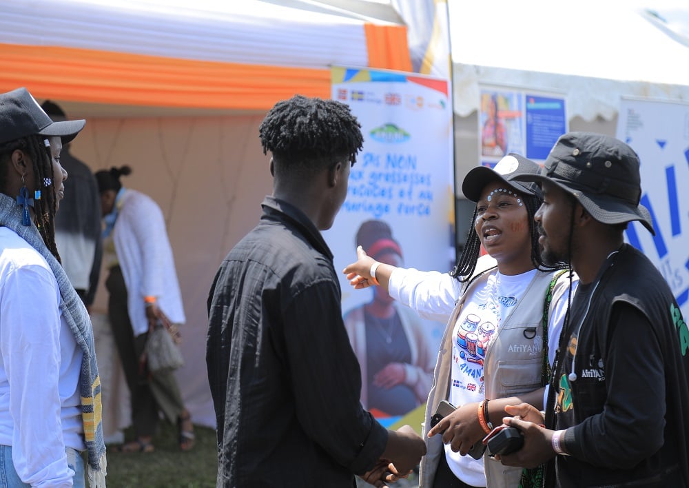 Sensibilisation des jeunes festivaliers par les pairs éducateurs du réseau AfriYan RDC 