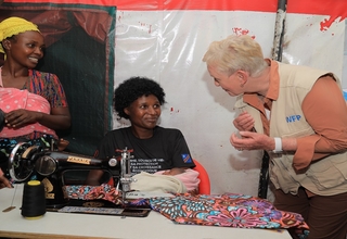 La Directrice Exécutive du PAM lors de sa visite à Bulengo