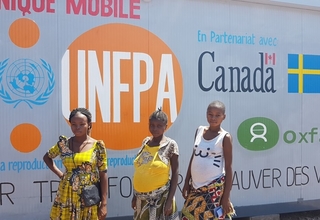 Des enceintes vivant au camp des déplacés de Katanika, venues pour la consultation prénatale à la clinique Mobile Baraka