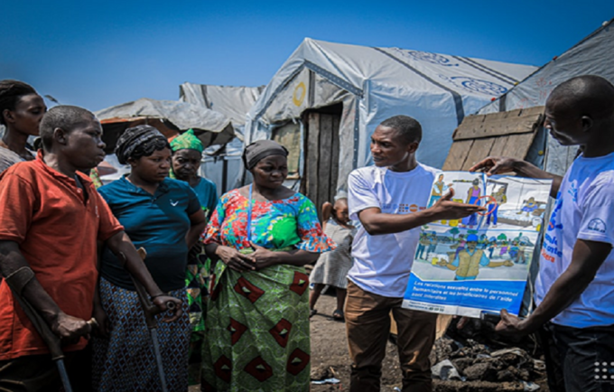 Les membres du Community-Based Complaints Mechanism (CBCM) en sensibilisation dans le camp de Bulengo