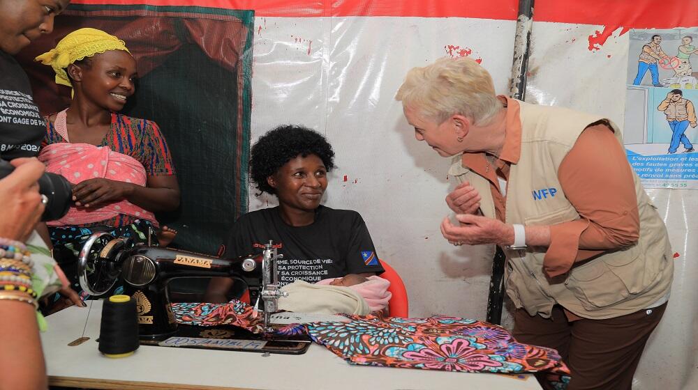 La Directrice Exécutive du PAM lors de sa visite à Bulengo